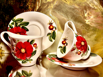 Set: 2 Tassen + 2 Untertassen