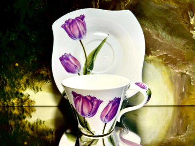 Set: 2 Tassen + 2 Untertassen