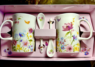 Set: 2 Becher + 2 Lffel