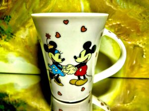 Disney Churchill Tasse