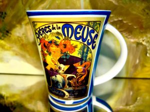 Alfons Mucha Churchill China Tasse
