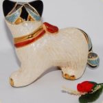 De Rosa Rinconada Katze mit Schleife