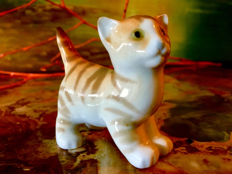 Lomonosov Porzellan Katze